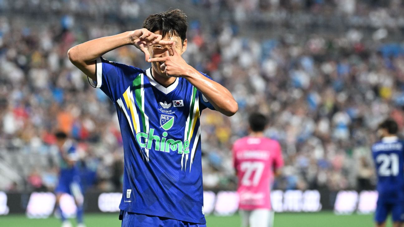 孙兴慜梅开二度,MLS全明星4比3力克墨西哥联赛